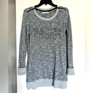 Maurices Gray Long Sleeve Tee